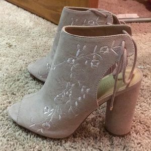 Pink velvet Charlotte Russe booties